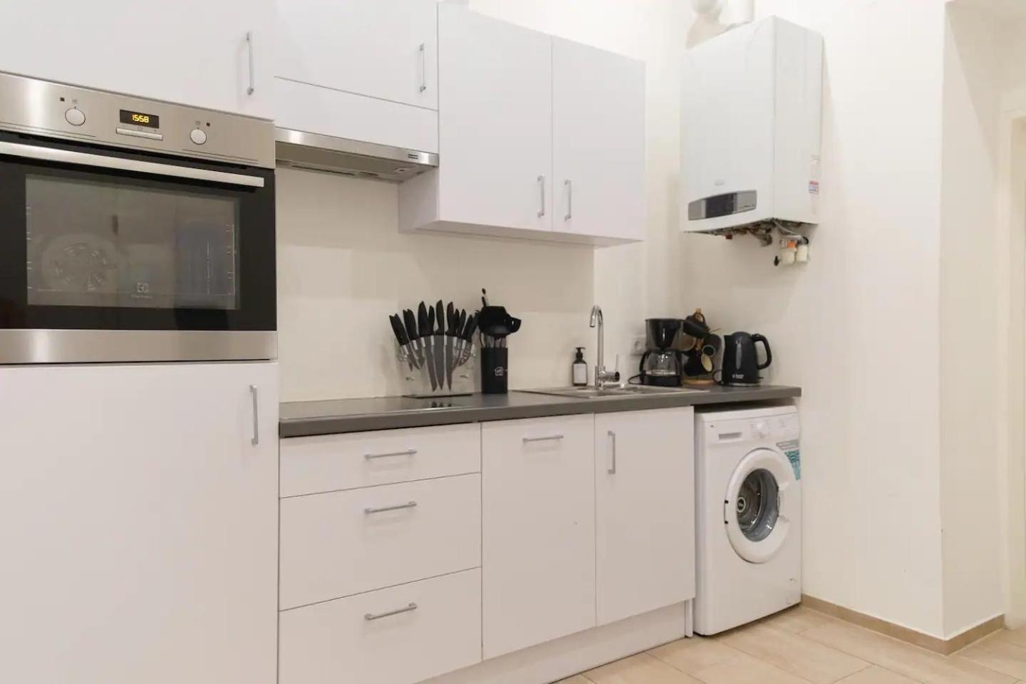 Apartment Long Term Stay, 2 Min To U1 Keplerplatz